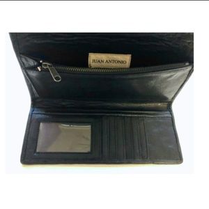 Juan Antonio Leather Wallet